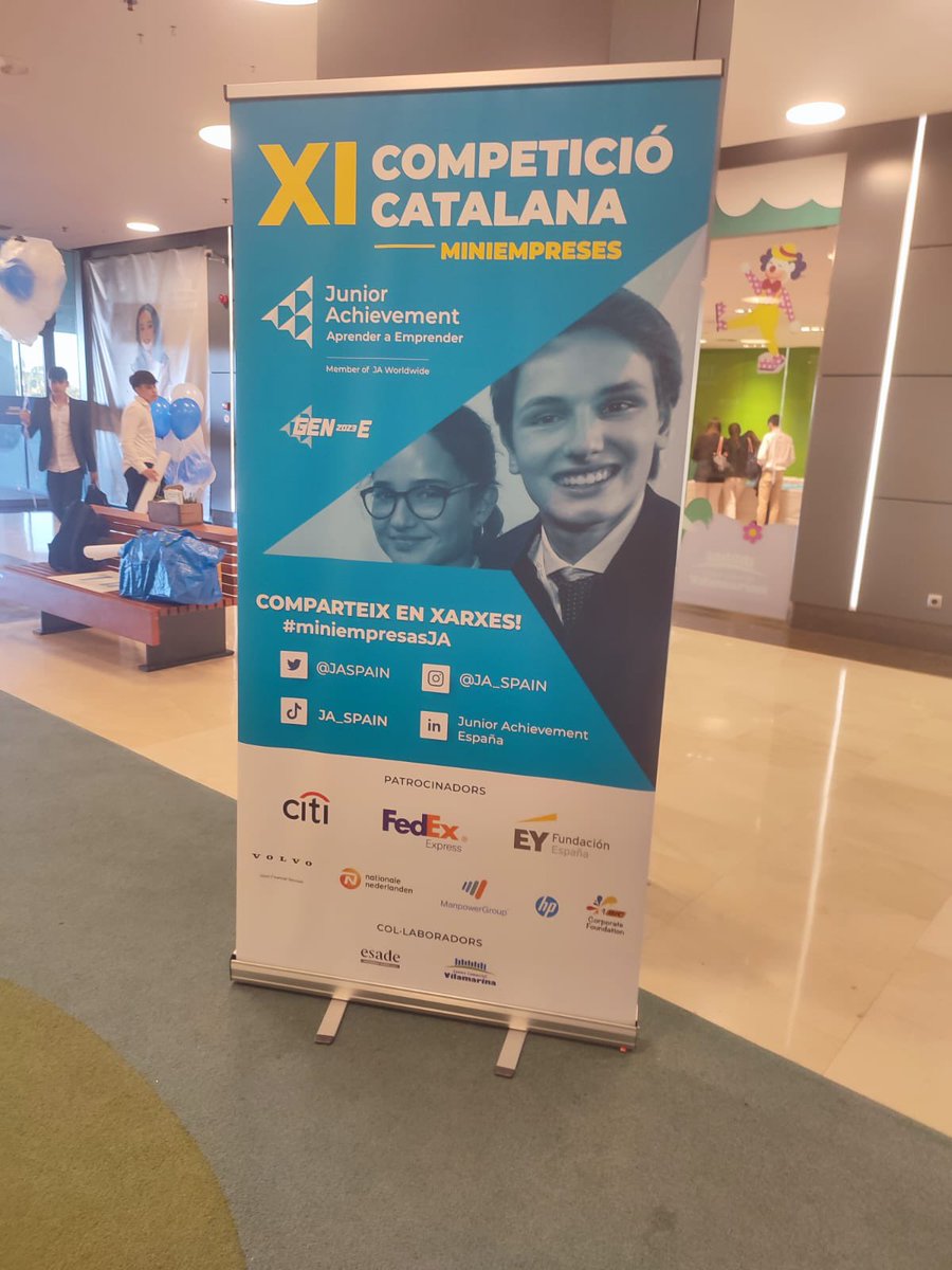 webjmsantandreu's tweet photo. Els alumnes de 4t d'Emprenedoria #ESO ho tenen tot preparat per rebre al jurat a la XI Competició catalana de miniempreses organitzada per Junior Achievement, amb la seva miniempresa My Healthy Remidner. Enhorabona per tota la feina feta!👏🏻 #jmsantandreu #somjm #somosjm https://t.co/GOqv3UIyXf