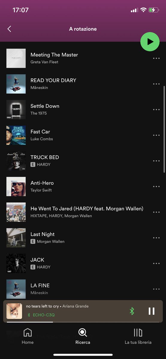 LAST SELFIE / ON REPEAT ! 

So cute