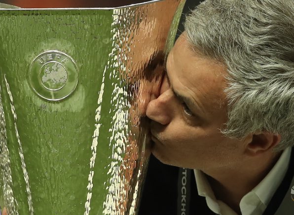 N1KOBELLIC_'s tweet photo. Winning the UEL and carabao cup double in your debut season with a thin squad and injuries

Easy for some, others not so🤫

Zis is FOOTBALL, HERITAGE https://t.co/NteeLfwT17