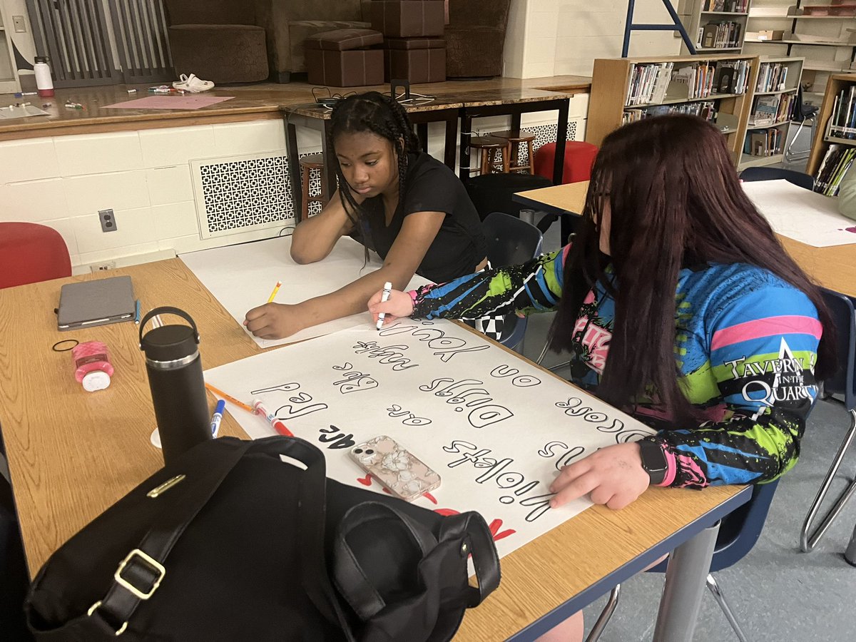 MrsJakubowski3's tweet photo. Hope everyone is ready for the game. Our Ladies of Legacy showed some spirit and CMS pride for our upcoming parent-teacher game! Canโt wait to see this game! Iโll be in the #cheeringsection @cmsgameon @CatonsvilleMS https://t.co/PFTyLwfU8x