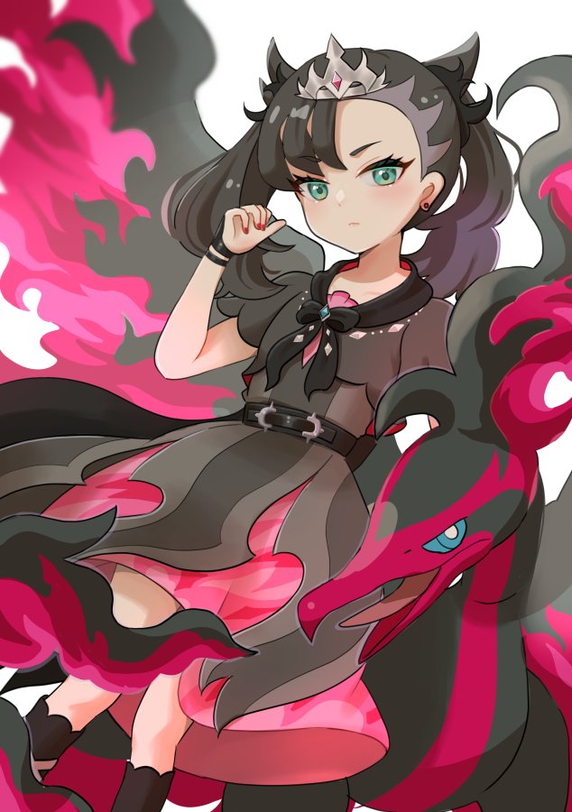 TrueMarnie's tweet photo. "Sorry to say this, but with some new power and alittle somebody not being around ,guess you can say I've snagged the title of queen. I always was but its good to be recognized." https://t.co/WhVWSst5Q5