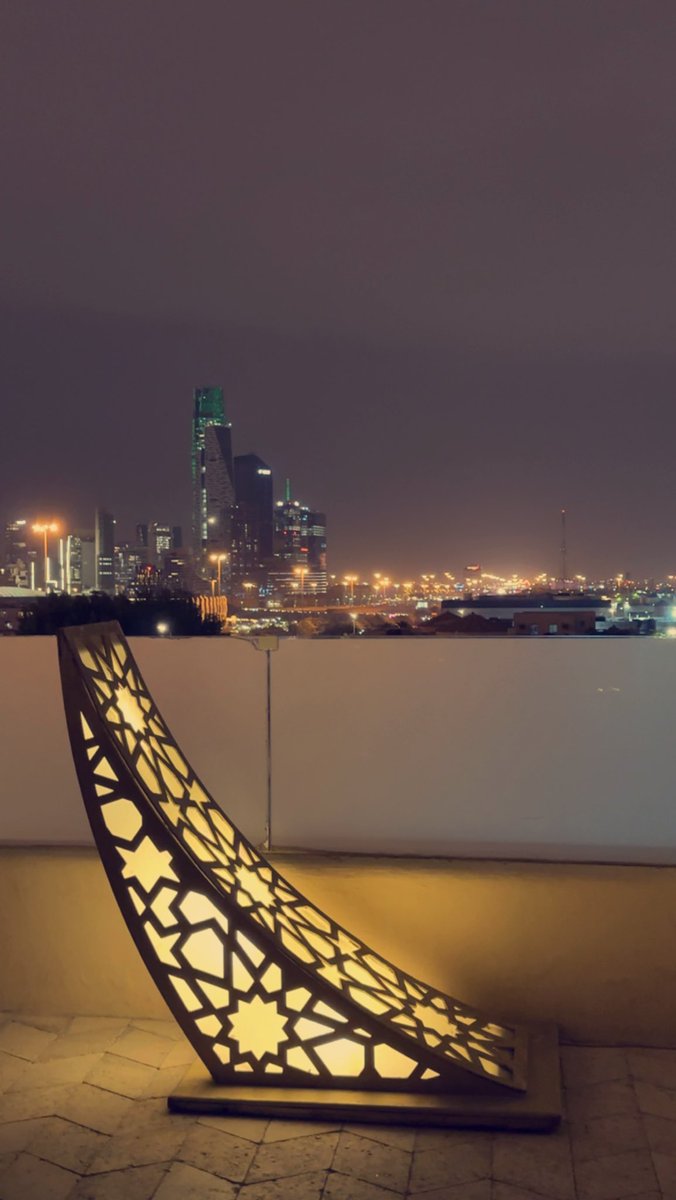 grateful_9's tweet photo. #ودع_رمضان_بكلمه 

اللهم إنا استودعناك رمضان فلا تجعله آخر عهدنا، وأعده علينا أعوامًا عديدة https://t.co/S2vJLoZjft