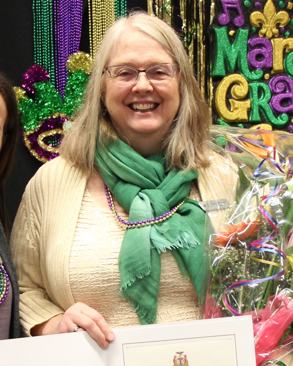 culture_to's tweet photo. #AssemblyHallTO is dedicated to nurturing community & culture in Etobicoke and is supported by volunteers like Gail Wagner. Gail has been volunteering there for 12 years!
“Teamwork is dreamwork: that’s volunteering at Assembly Hall!”
Learn more: https://t.co/ggp9MDgiyN https://t.co/YD465PugM1