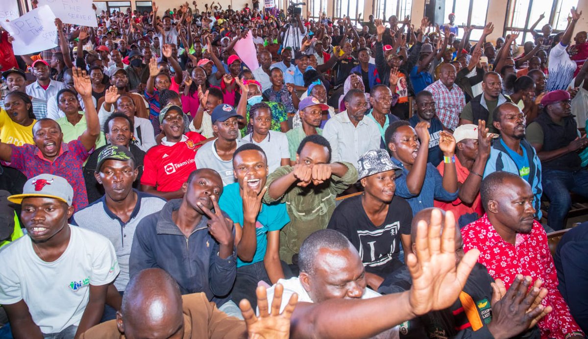 HonFidelCastro's tweet photo. Earlier today ,we had a successful town hall meeting with RT. @RailaOdinga . Asanteni Murang'a.
@AzimioTv https://t.co/rKPVbCu3f1