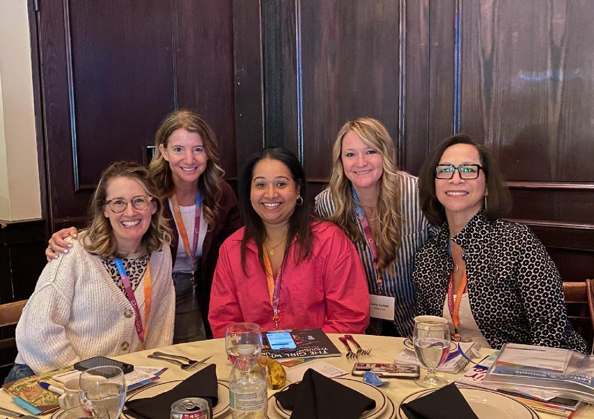 Really enjoying the Booksource Navigating Nonfiction: Using Structure and Strategy to Unlock Meaning PD. Thank you Patty McGee and Lynn Ahlquist.
We learned so much!
 <a href="/pmgmcgee/">Patty McGee she/her</a>
<a href="/Booksource/">Booksource</a> 
<a href="/CHPS_VKatsikis/">Violeta Katsikis</a> 
<a href="/ARKknights1/">Russell Knight ES</a> 
@VIJILTC
<a href="/PaineLTC/">Jess Bivans</a> 
<a href="/CarlyCollinsCBE/">Books and Beaks</a> <a href="/mariadamianireb/">Maria Damiani Rebstock</a>