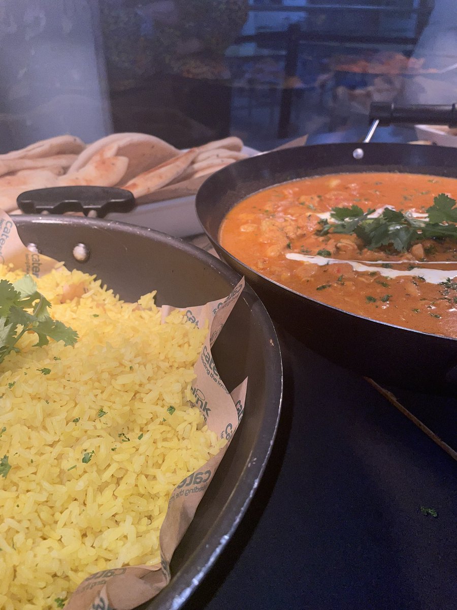ColinPort1's tweet photo. Another great day @McrAcademy with some great food on show ๐๐๐๐thanks for your support today @mancgas75 #caterlink @MAPEDept @MichelleMahlik @JoanneNunney
#loveacurry ๐๐๐คฉ https://t.co/TVIgoEEUpr