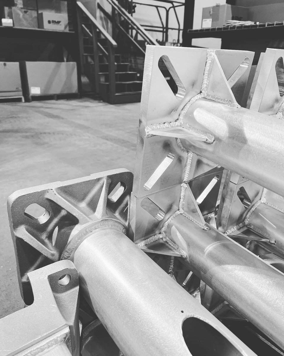 wilightinglab's tweet image. Lots of flexibility with our aluminum light pole configurations!
Custom Slotted Bases for Existing Anchorage ☑️ 
Standard Base Design for New Install ☑️ 
Round Poles ☑️ 
Square Poles ☑️ 
Made in America ☑️ 
#madeinwi #lightpoles #customfab