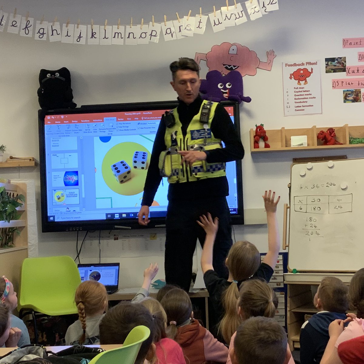 spseallan's tweet photo. Dosbarth Oren had a visit from the police today.  They shared some important information with us. https://t.co/JHoam9YGa1