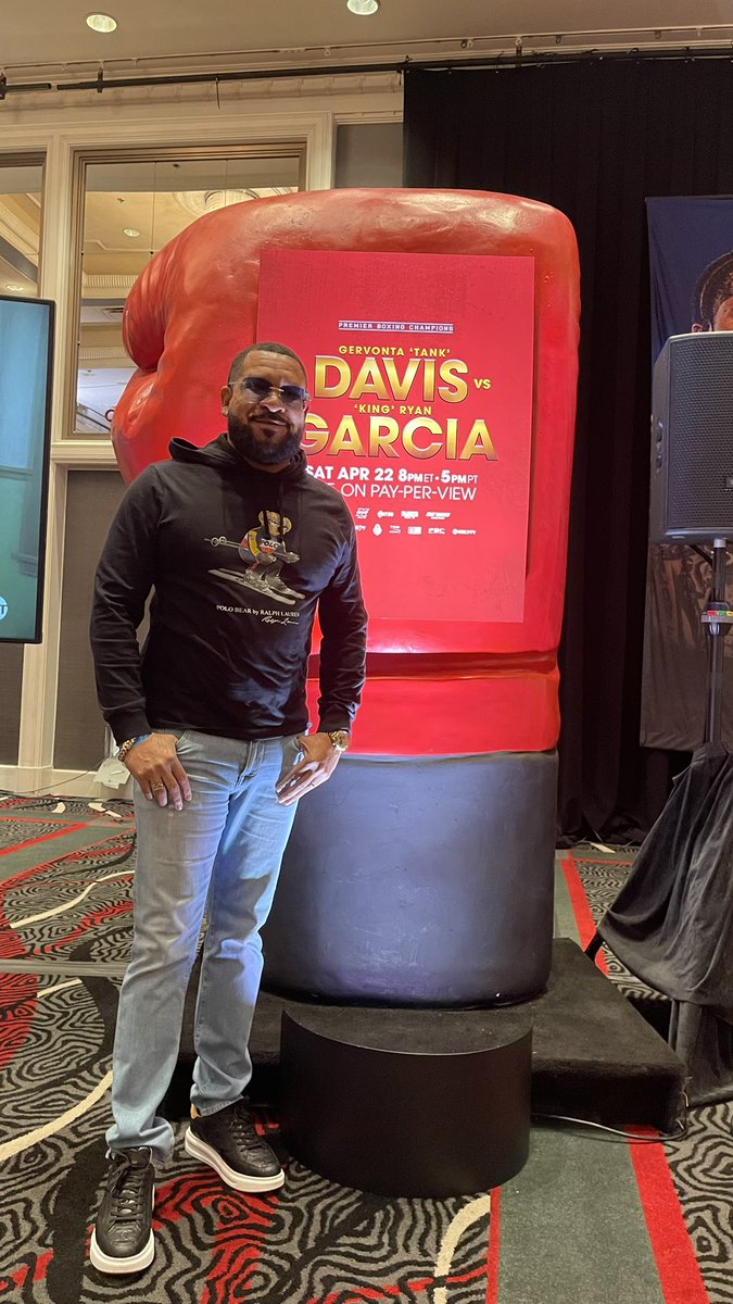 Julio Thyme tweet media