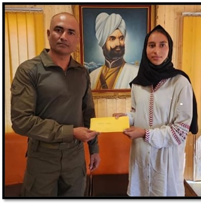 AFarooqi3's tweet photo. #KashmiriAchievers
#KashmiriEntrepreneur
#KashmiriSportsAchievers
@adgpi @ChinarcorpsIA @NorthernComd_IA @ManojNaravane @PMOIndia https://t.co/q0aVlA8d0f