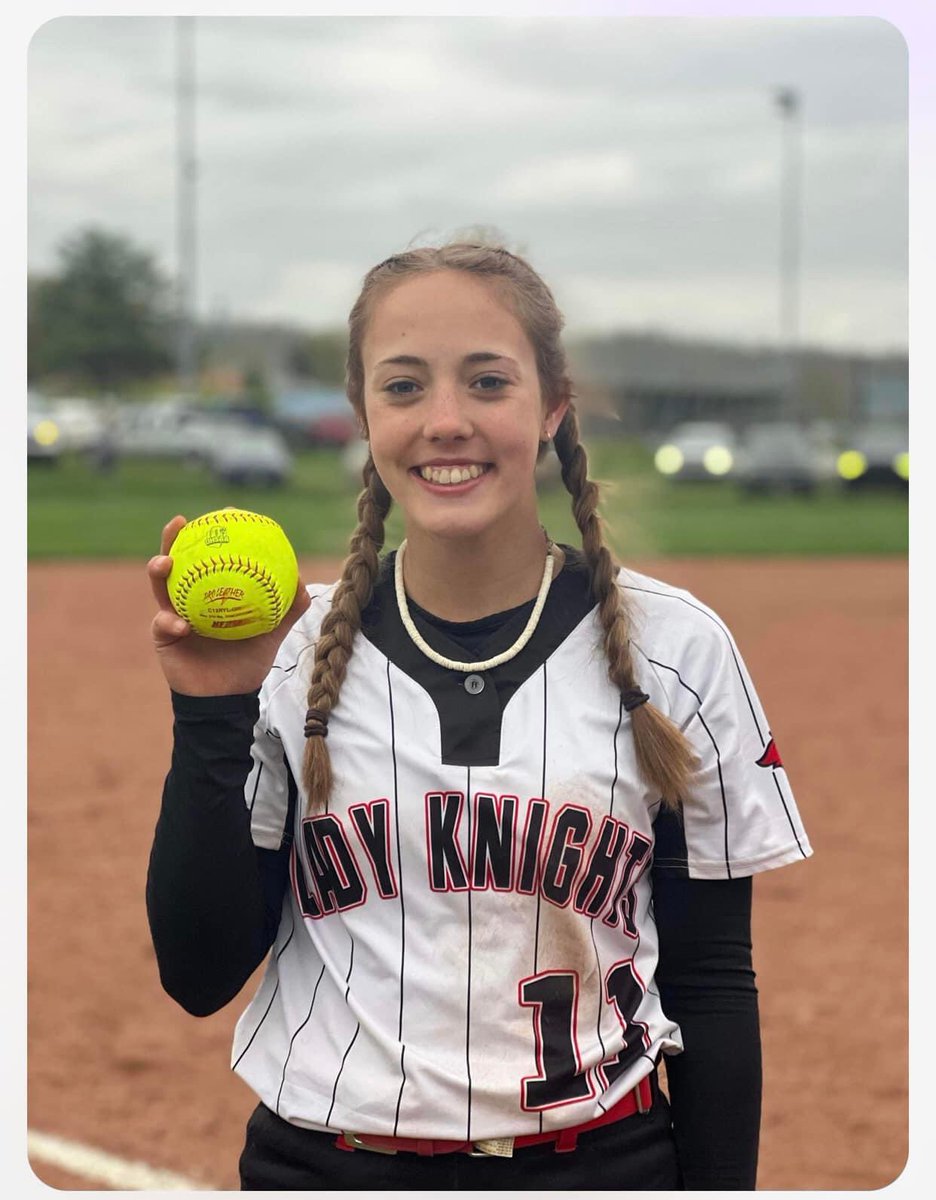 WVDukesFouts14U's tweet photo. 04/18/23 - Our Chloe Patrick understood the assigment and kept it going!  Homerun #4 on the high school season!  💣💣💣💣 @TimFouts14 @USASoftball @USSSAFastpitch @thealliancefp @Los_Stuff @D1Softball @scan1ansports https://t.co/hp9B77dAR8