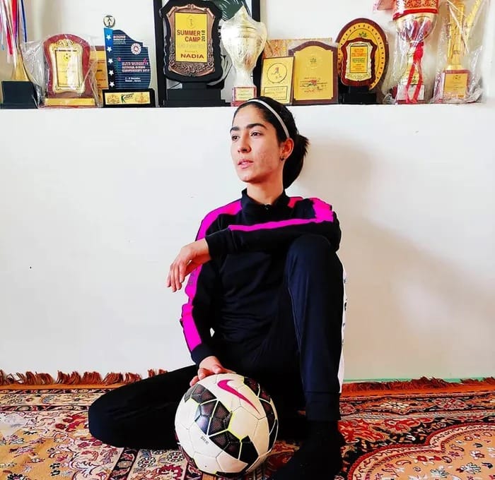 AFarooqi3's tweet photo. #KashmiriAchievers
#KashmiriEntrepreneur
#KashmiriSportsAchievers
@adgpi @ChinarcorpsIA @NorthernComd_IA @ManojNaravane @PMOIndia https://t.co/Wtqzs2StjU