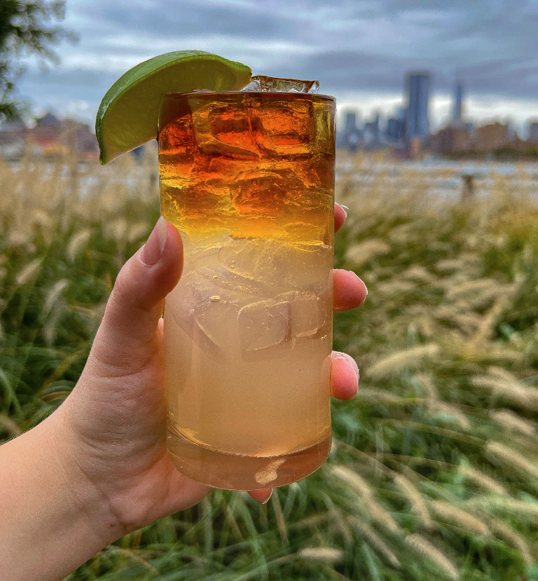 10/10 views, 101/10 drinks -- only at #SeawolfBK 

#Seafoodies #BKNY #BKNYEats #BKEats #BrooklynBased #oysters #BrooklynBites #WilliamsburgPlease #YesWilliamsburg #BKBites #EatingNYC #NYCEats #oyster #shellfish #seafoodies #Cocktails #Cocktail