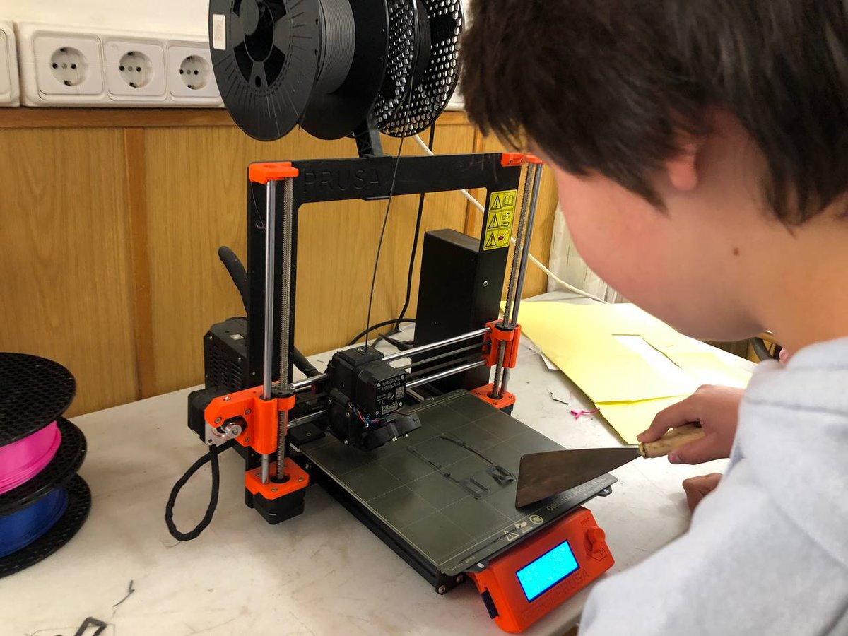 The 12, 13, 14 and 15-year-old boys and girls in the School, passionate about making a positive impact on the world, interested in raising awareness for a particular cause or bringing about change in their communities, are using the power of iterative design
