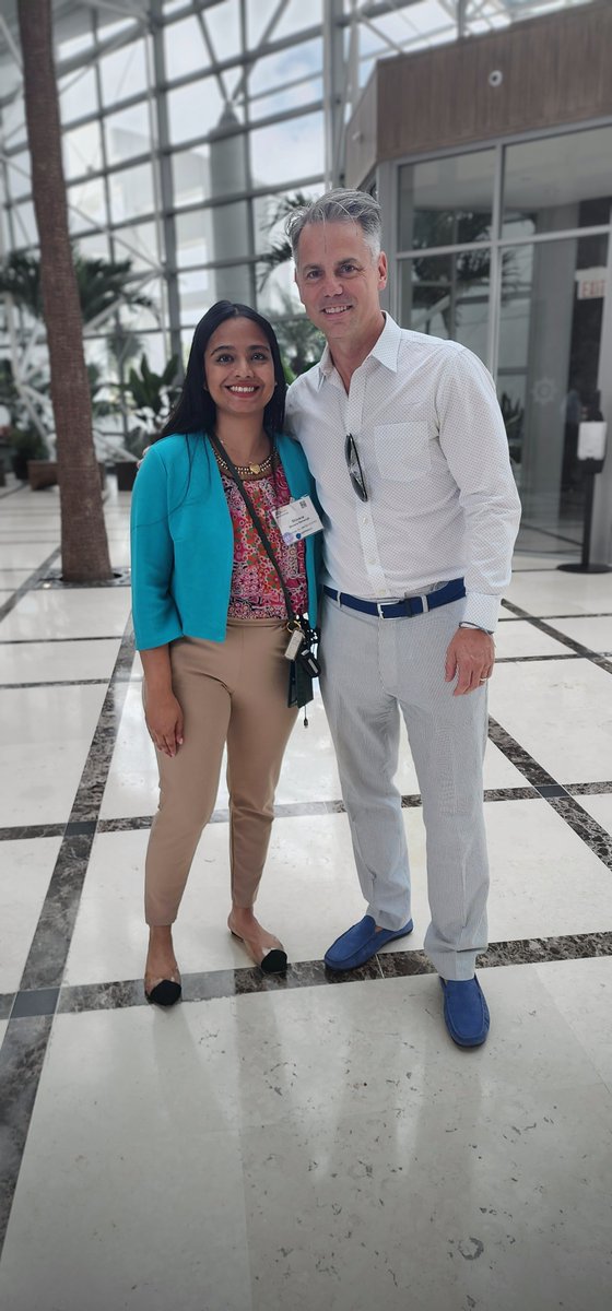 ShivanaRamsingh's tweet photo. Finally got to meet @jeffgadsden 
The true inspiration for my interest in Regional Anesthesia !! Many of His YouTube block videos served as great resources for blocks that I have done all the way in Trinidad 🇹🇹.  A great teacher and personality. Huge Thanks! #PopofBlue #ASRA100 https://t.co/QKQ6vZ6sFv