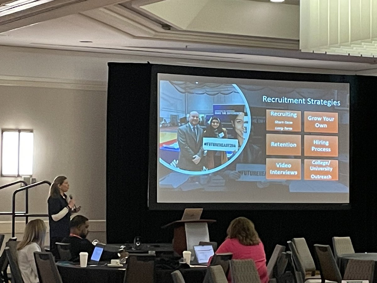 Louis Lee tweet media