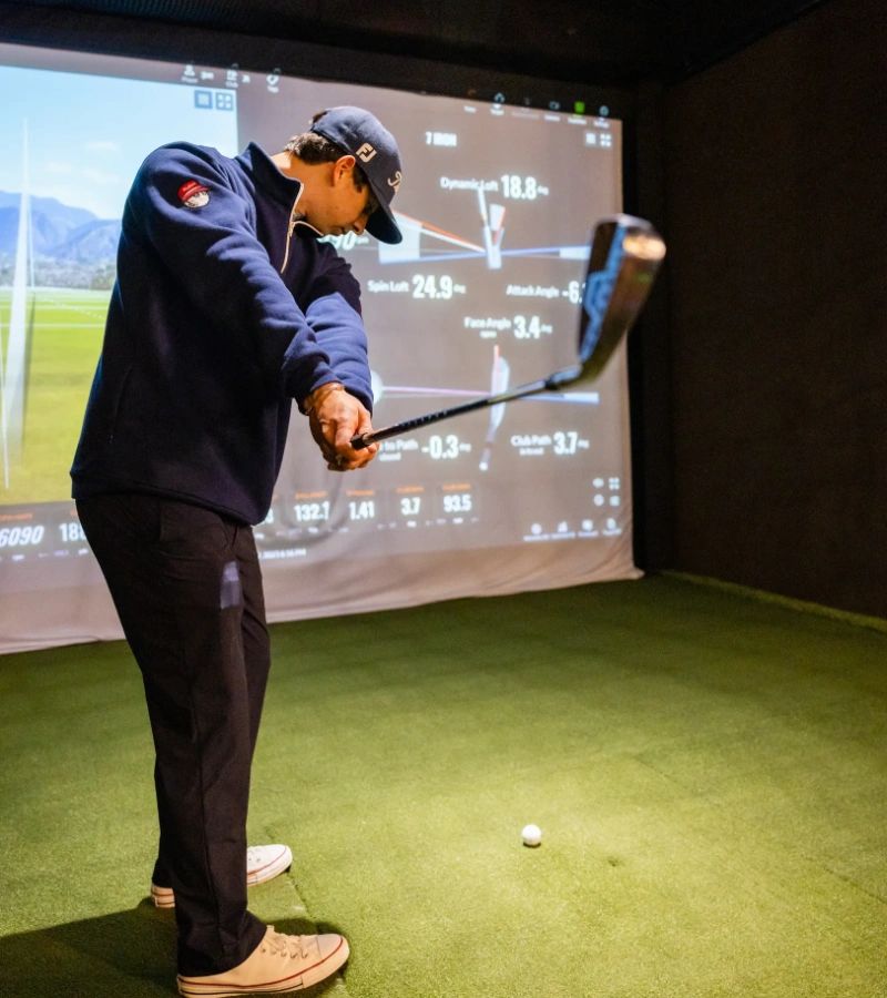 You become a better golfer every hole you play. Come on down to Links Club to tee off a few times and continue to improve your game! 👍 #LinksClub #GolfSimulator
