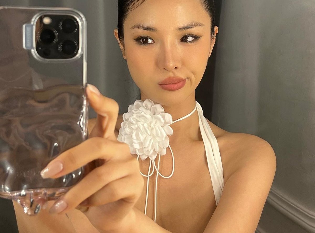 thekriptstore's tweet photo. @chaileeson in Azure collection 🤍 https://t.co/gPg3FmOyOw