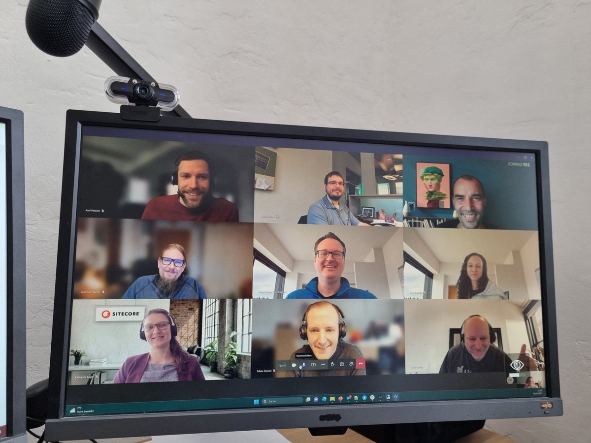 Katharina tweet media