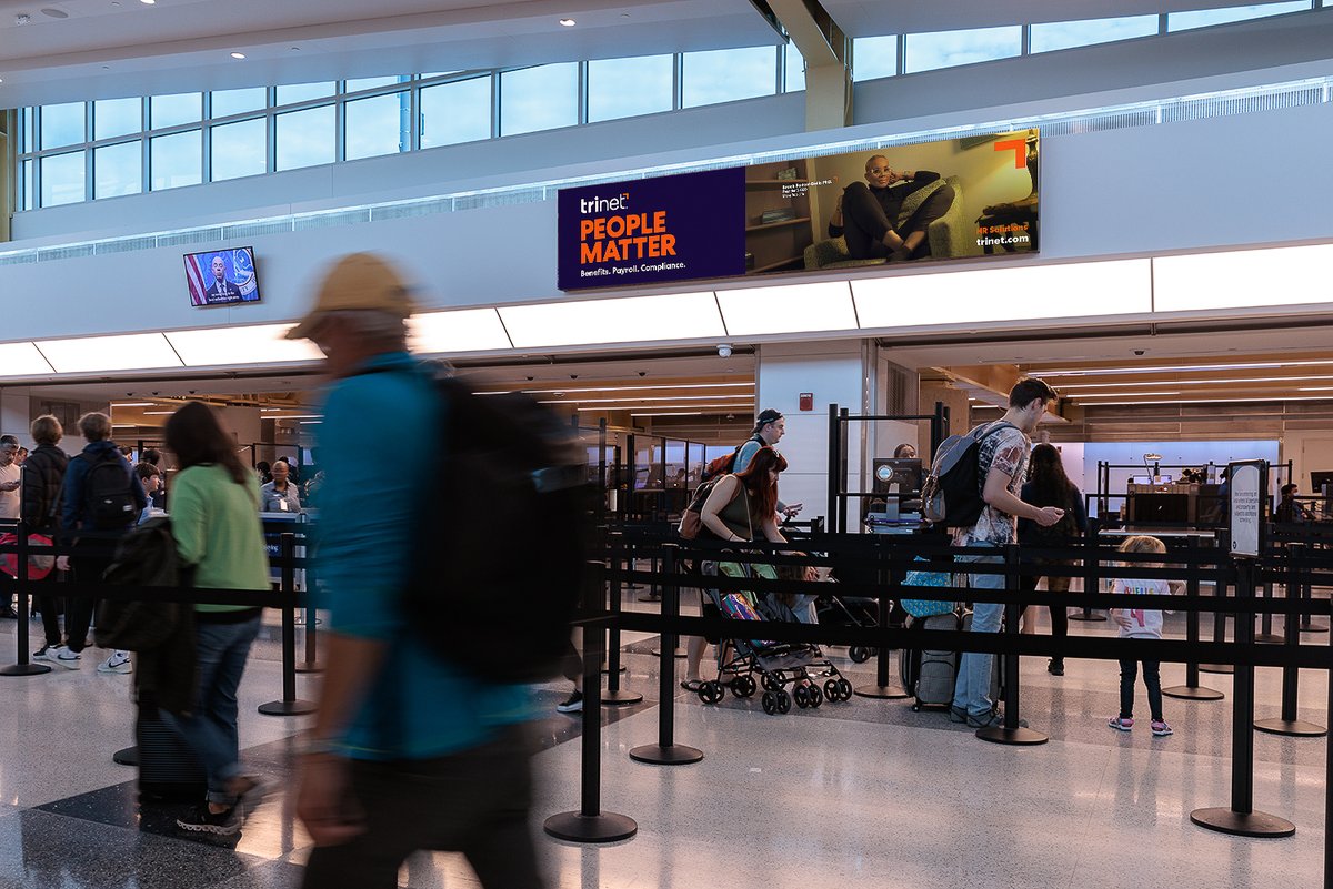 TriNet's tweet photo. Whether you’re coming or going, #IncredibleHR is taking flight! ✈️ Check us out at DCA!
#YourPeopleMatter #OOH #advertising #NewBrand #marketing #DCA #TriNetCustomer #TriNetCustomers #ReaganAirport #MissionAssetFund #MoreTooLife https://t.co/8E8E0vw9qg