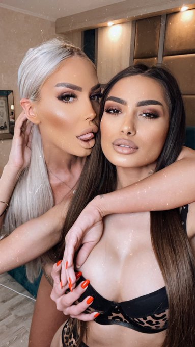 My friend it is much better than yours🖤❤️&zwj;🔥 @raquellesharon_  #model #luxury #thursdaymood https://t<a class="tags" target="_blank" title="On Twitter" href="/?out=eyJ0eXAiOiJKV1QiLCJhbGciOiJIUzUxMiJ9.eyJpYXQiOjE3MjE3MDA4OTUsImlzcyI6InR3cG9ybnN0YXJzLmNvbSIsIm5iZiI6MTcyMTcwMDg5NSwiZXhwIjoxNzUzMjM2ODk1LCJyZWRpcmVjdF91cmwiOiJodHRwczovL3R3aXR0ZXIuY29tL3JhcXVlbGxlc2hhcm9uXyJ9.wzmMyeimFpK6Z5phSYLE7asDlt-oWugx7P9Qvxb8Pz5441KIhtxRIfxDSO_LcFLpS_gl5N5zmFdGbljJ30QveA">@raquellesharon_</a><a href="/tag/model"class="tags"><span>#model</span></a><a href="/tag/luxury"class="tags"><span>#luxury</span></a><a href="/tag/thursdaymood"class="tags"><span>#thursdaymood</span></a>