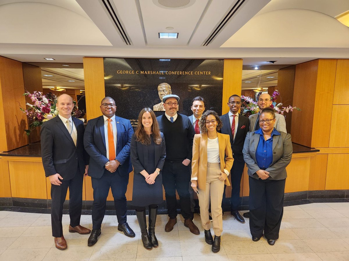 StateIVLP's tweet photo. A free and independent press is a cornerstone of a healthy democracy! Earlier in 2023, we welcomed journalists from Brazil, Luxembourg, and Mozambique for an Edward R. Murrow Program #IVLP exchange, introducing them to Americans in Washington, DC, Boston, Pensacola, &amp; St. Louis. https://t.co/8l8tJX89NB