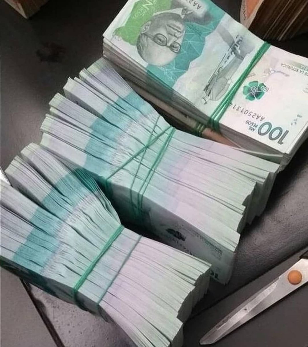 SennorReds's tweet photo. No lo ignores y recibirás una bendición económica antes que termine el mes. https://t.co/nVZwV3xOEl
