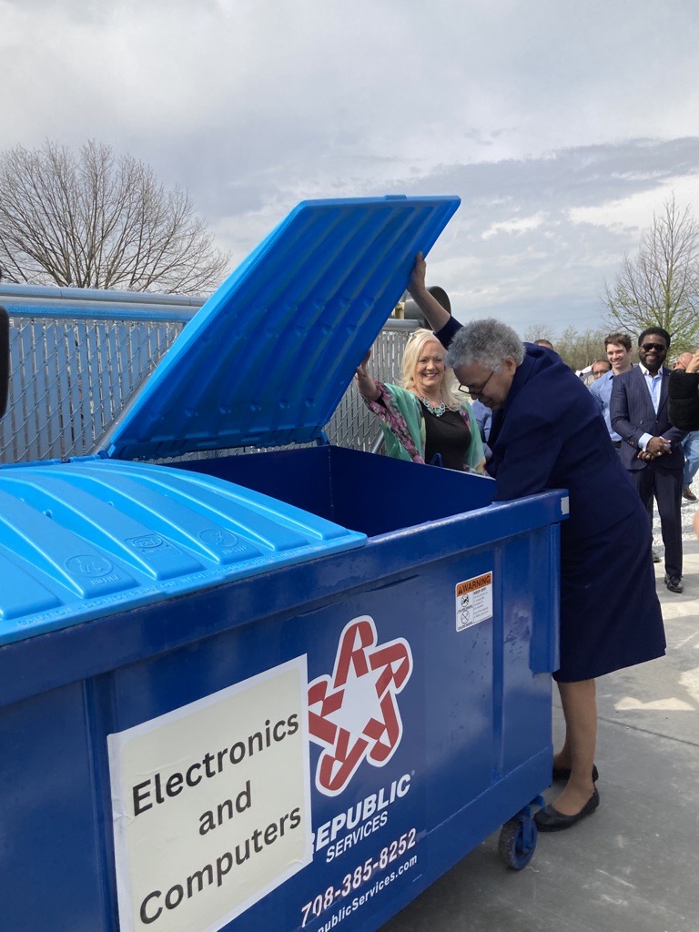 The grand opening of the Center for Hard to Recycle Materials (CHaRM Center) is the first of its kind in Cook County and in the Southland. This $1 million investment fulfills a promise to better our environment and for everyone to participate in that effort. #earthday #recycling