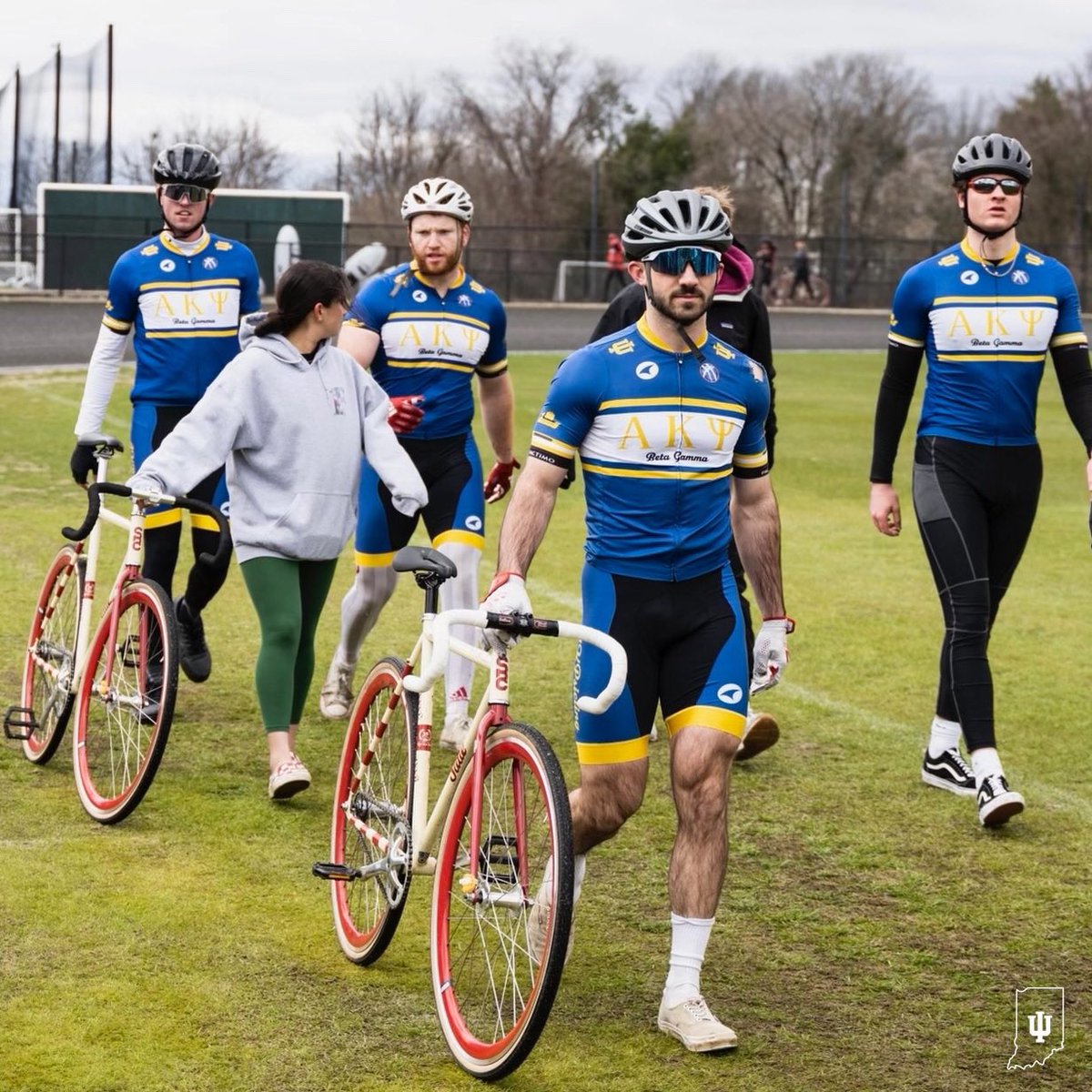 IndianaFootball's tweet image. Good luck to @FargoGinger + Alpha Kappa Psi in the Little 500! 🚲