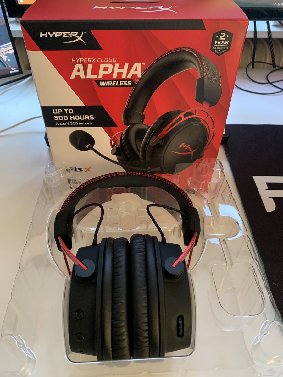sp00kable's tweet image. Thank you for the amazing headset @HyperX ! It works great and sounds AMAZING!!!!!

 #ad #HyperXNordic