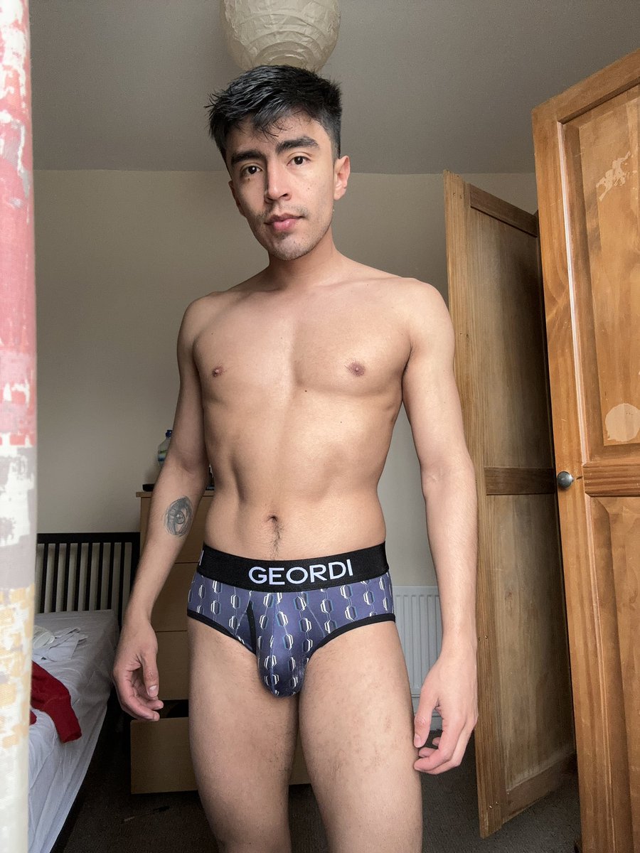 Hotlatinbab's tweet photo. Hey https://t.co/JFt2FmoLj6