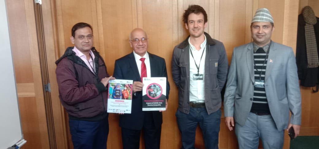 It was lovely meeting UK MP Mr Virendra Sharma @VirendraSharma along with Arjun Bhattarai, GCAP and Tim Bierley @GlobalJusticeUK to seek support for #TRIPSwaiver of Covid Test and Treatment and on the Pandemic instrument. He assured to address our concerns. #vaccineEquality