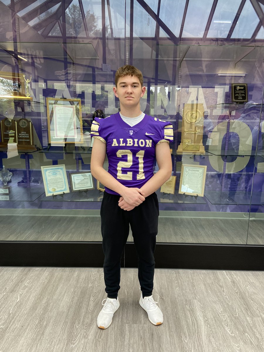 Wyatt Bruff tweet media