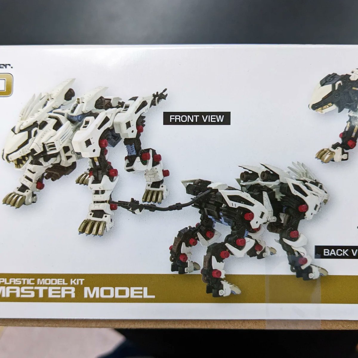 LevelUp_Ent's tweet image. My inner child really REALLY wants this, but my adult self also really REALLY wants it... now just to find money

#zoids @Kotobukiya_EN #ligerzero