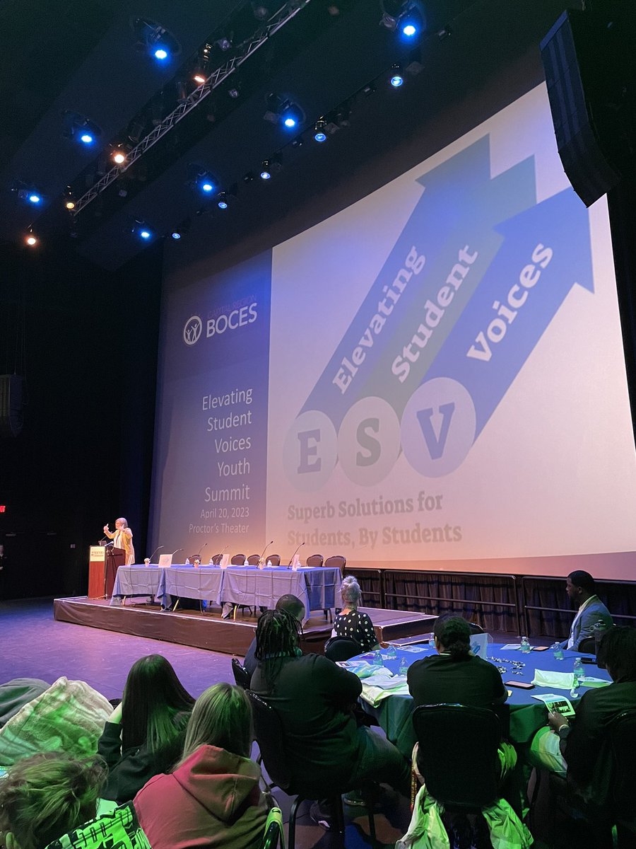 So great to be apart of elevating student voices as a region, thank you <a href="/CapRegionBOCES/">Capital Region BOCES</a> for hosting a powerful event and <a href="/M_Arterberry/">Michael Arterberry</a>  for delivering a killer speech #studentvoicesmatter <a href="/GreenIslandUFSD/">Green Island UFSD - Heatly School</a> represented themselves well
