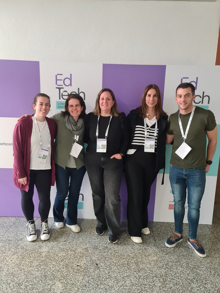 EVHijasCaridadE's tweet photo. Miembros de la Comisión InnovaTIC y de Comité de Dirección de los #ColegiosHHCC España Este #TESELA acuden a #EdTechCongressBcn23 #EducaciónVicenciana #SaberMásParaServirMejor @EdutechCluster @HijasCaridadEE https://t.co/87eHE5m6bH
