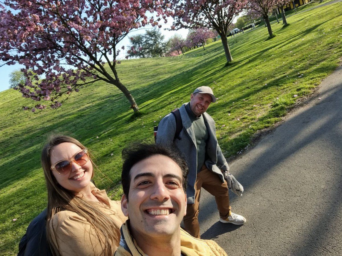 #cherryblossom walk at the #rheinaue in #Bonn #Germany with my favorite #bioinformaticians @Ulas_Lab and @K1_joo #helloSpring #Collaboration #Bioinformatics