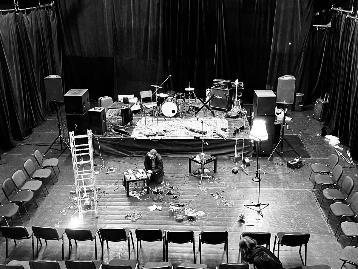 D_Electronics_'s tweet photo. Last performance of Transmission Lines tour w @Tim4Shaw A4 – priestor súčasnej kultúry #bratislava #soundart #installation #noisemusic #sparkgap https://t.co/efYuluqyL2