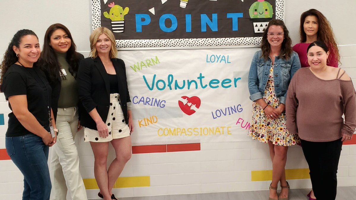KM_Sotomayor's tweet photo. Thank you to our Counselors, P.E. Coaches, PreK and 1st grade teams as well as Ms. Ornelas for all contributing to our Volunteer Appreciation breakfast! We appreciate you!🥰 #ctestickstogether #VolunteerAppreciationWeek https://t.co/7FkC7eGs94