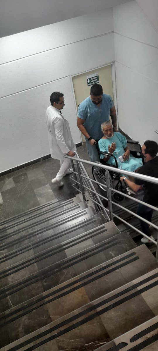 javier_r_v's tweet photo. Las cosas de mal en peor en el imss de la margarita @cali_gil @janethleontv @JCarlos_Valerio @aztecapuebla @TelevisaPuebla @Tu_IMSS @zoerobledo @ImagenTVMex @YulianaEscobedo https://t.co/88wf2kSISM