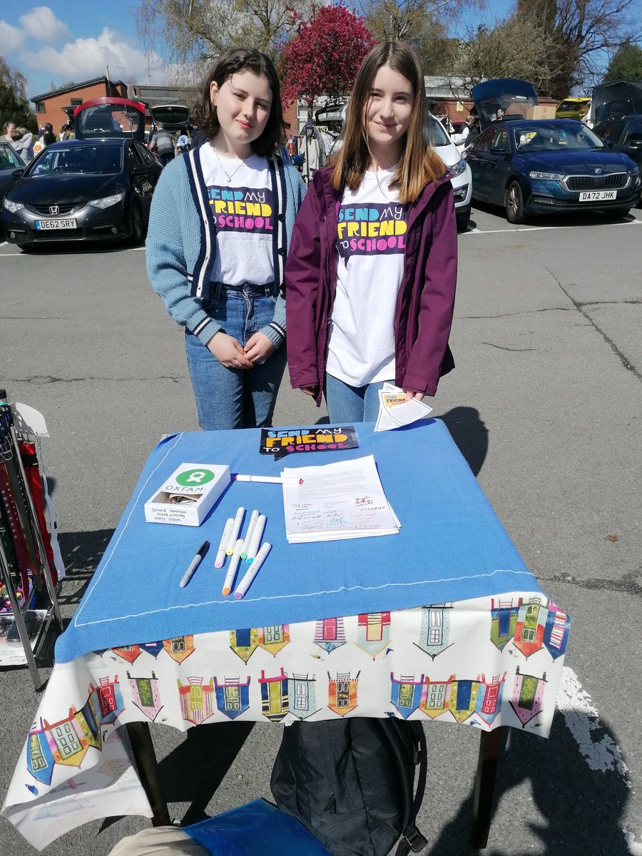 We received lots of support when promoting our campaign within our local community! Thank you everyone who signed our letter at the Upton pavilion carboot sale.
#letmyfriendslearn #sendmyfriendtoschool #campaiging