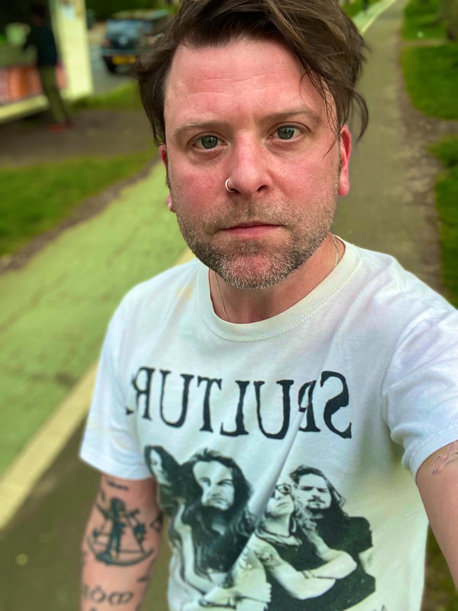 An absolute joy of a run, despite my face. Don’t be a dick. Don’t vote conservative. Running is self care. @runningpunks #ukrun