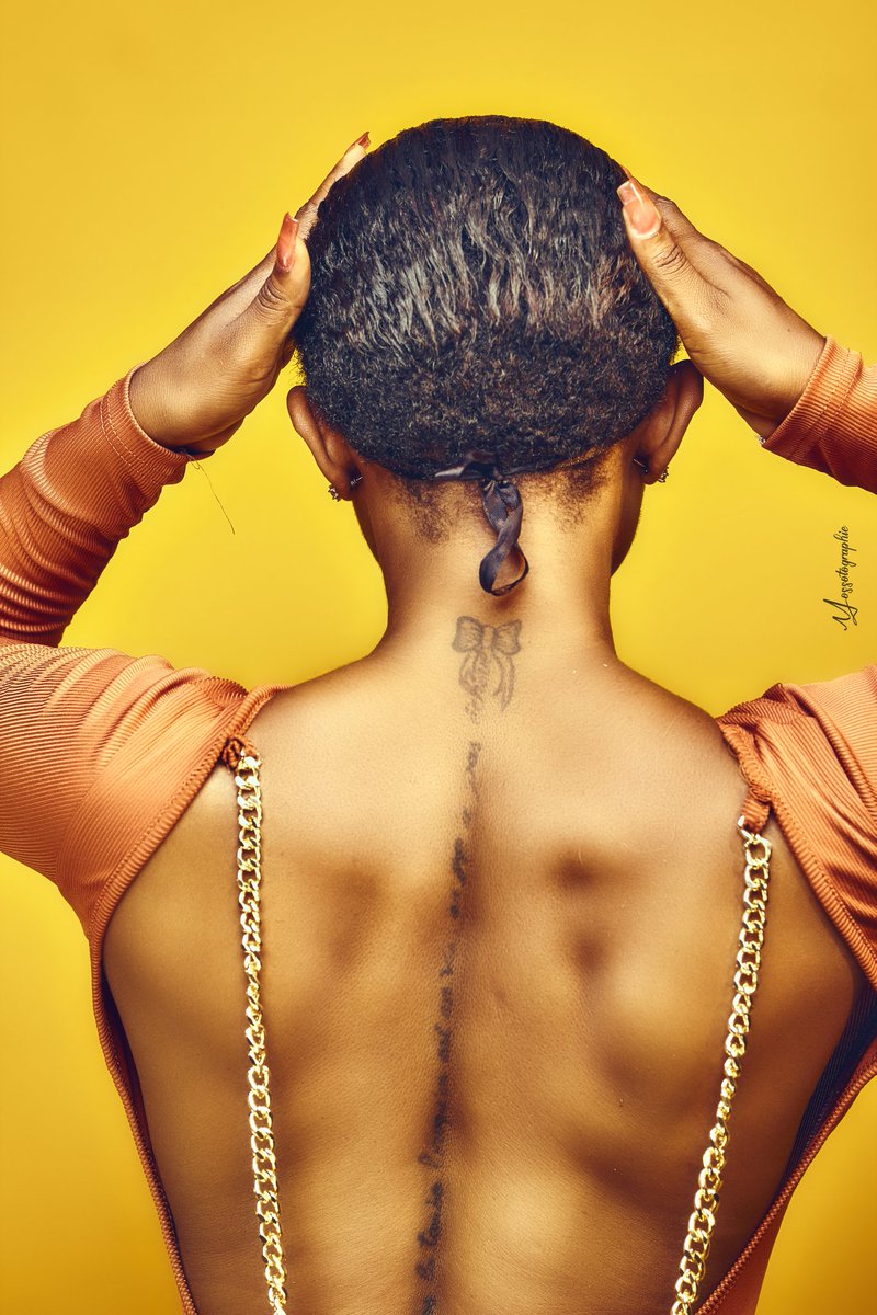 yossotographie's tweet photo. Bonne fin de semaine à tous.
📷 @yossotographie 

#camerphotography #photography #photographie #photooftheday 
#photoshoot #vogueeko 
#shootingtime  #women #shootingphoto #photographie #portrait #mode #beauté #fashionphotography #shootingmode #photographeportraitiste https://t.co/nl5o2mXjko