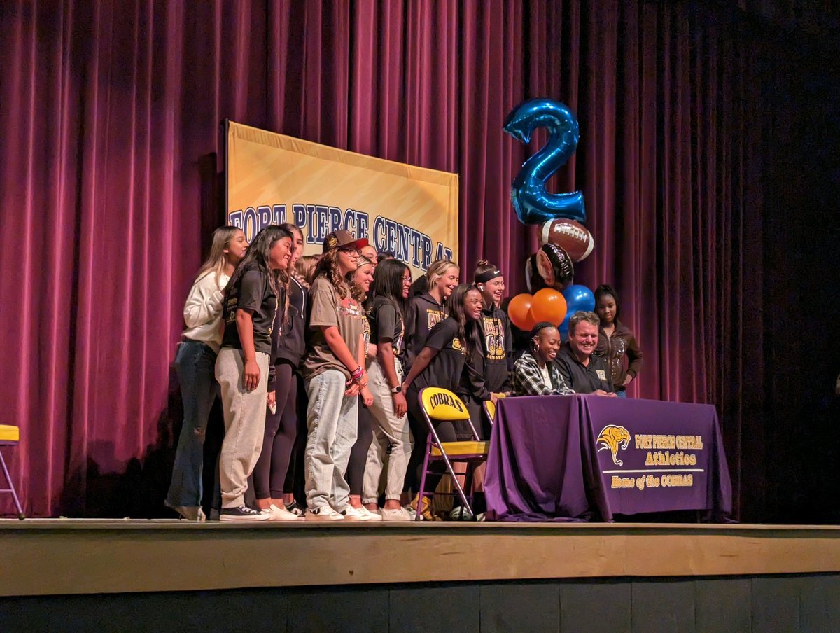 FPCentralFlagFB's tweet photo. 🎉CONGRATULATIONS🎉 to Whitney D’Haiti @WhitneyyD1 as she continues her academic and athletic career at @FGC_FlagFB AND being the first flag football signee in the history of Fort Pierce Central! We are so proud of you!

Now let’s finish what we started 💪 https://t.co/PWFYHVp2ME