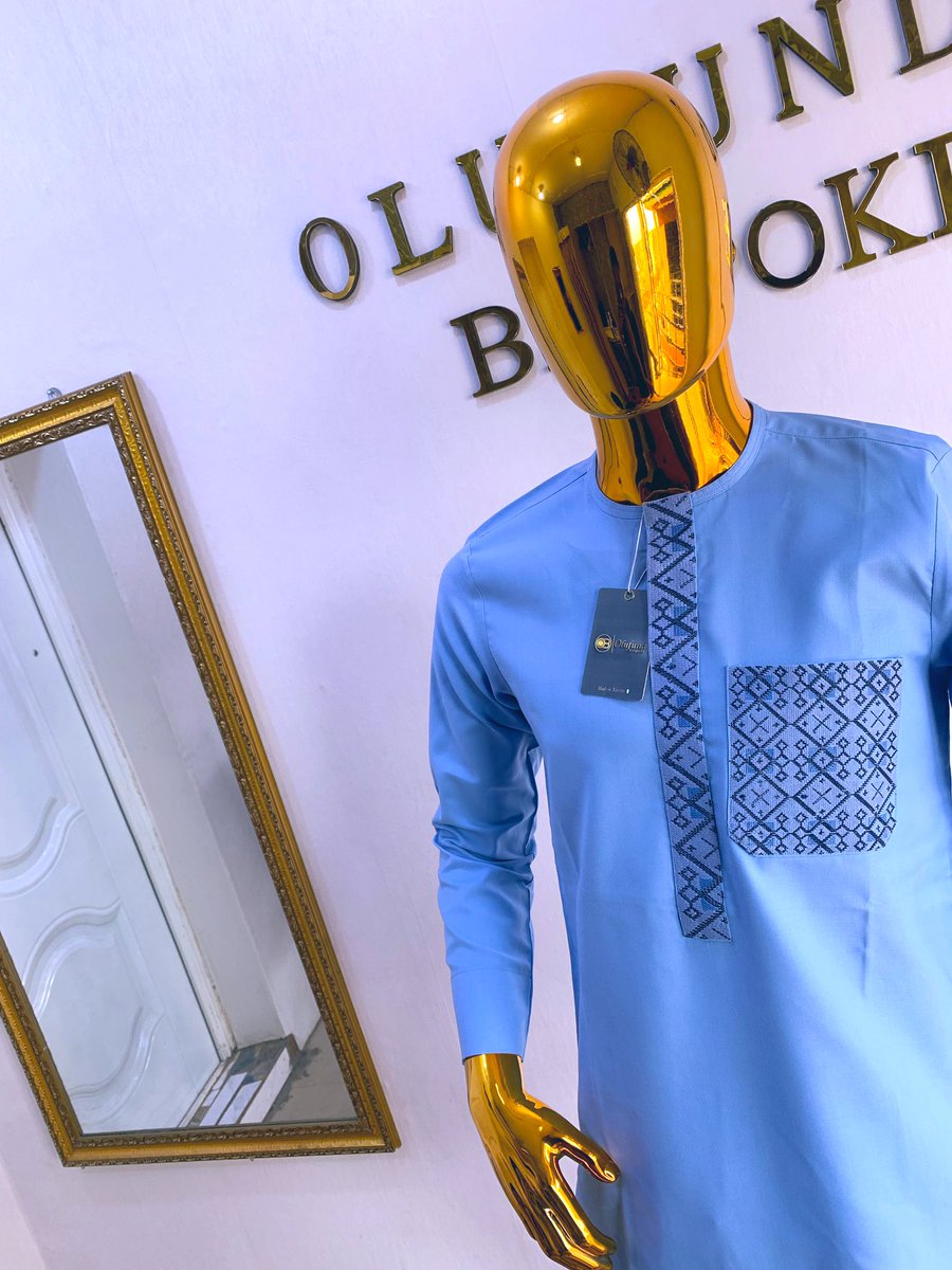 Olufund_Bespoke's tweet photo. We crafted kaftan with detailed pocket and flap embroidery for our client. 

How is started              How it ended. https://t.co/GiVlKJQsNE