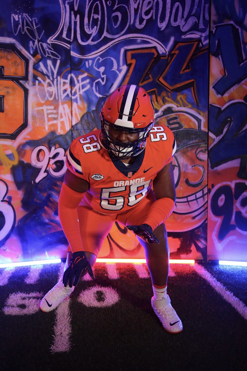 GregoryCelesti3's tweet photo. Had a great time at Syracuse today, Thank you for having me, Looking forward to being there again @CoachGuard_ @CoachDT_Cuse @CoachBabersCuse @CuseFootball @RivalsFriedman @XBHS_Football https://t.co/z7KfBOhybV