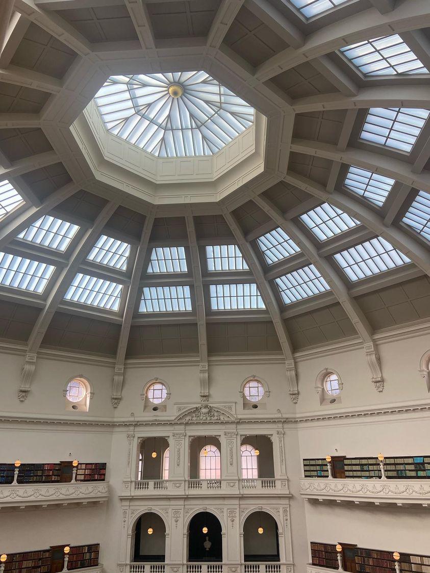 LibraryHawes's tweet photo. I asked my daughter to send me interesting pictures whilst she is travelling #Melbourne she really knows me well and sent pictures of @Library_Vic State Library of Victoria. #stunninglibrary https://t.co/fSSPBamgdh