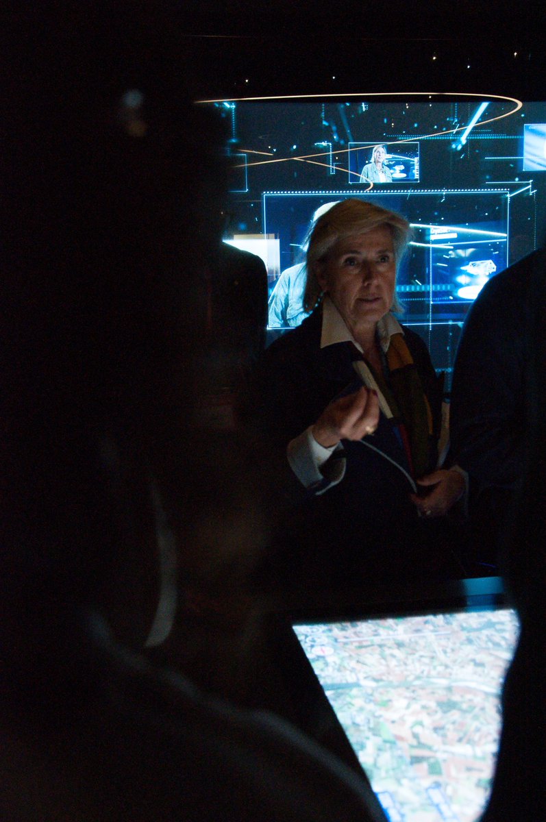 This morning, in collaboration with <a href="/ItalyMFA/">Farnesina 🇮🇹</a> (the 🇮🇹 Ministry of Foreign Affairs) and together with <a href="/AstroSamantha/">Samantha Cristoforetti</a>, we welcomed to ESRIN ambassadors (stationed in Rome) from all over 🌍.
I had the occasion to present the great work we do here at <a href="/esa/">European Space Agency</a>'s establishment in Italy.