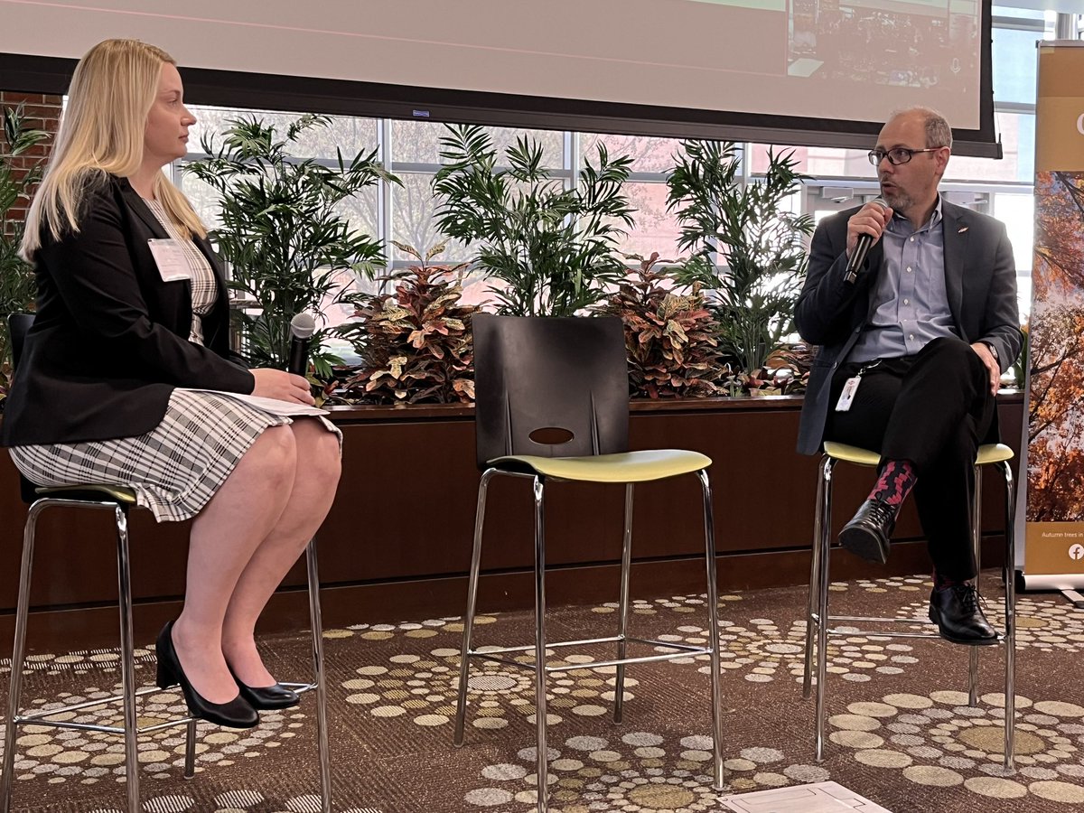 Caroline Liethen of <a href="/mimfgnews/">Michigan Manufacturing News</a> questions <a href="/andre_argenton/">Andre Argenton</a> of <a href="/DowNewsroom/">Dow</a> and Virginia Li from <a href="/Nexteer/">Nexteer Automotive</a> about how sustainability goals are being attained at their companies during today’s Sustainable Manufacturing workshop at <a href="/hscpoly/">Hemlock Semiconductor</a>. <a href="/nature_org/">The Nature Conservancy</a> in #Michigan