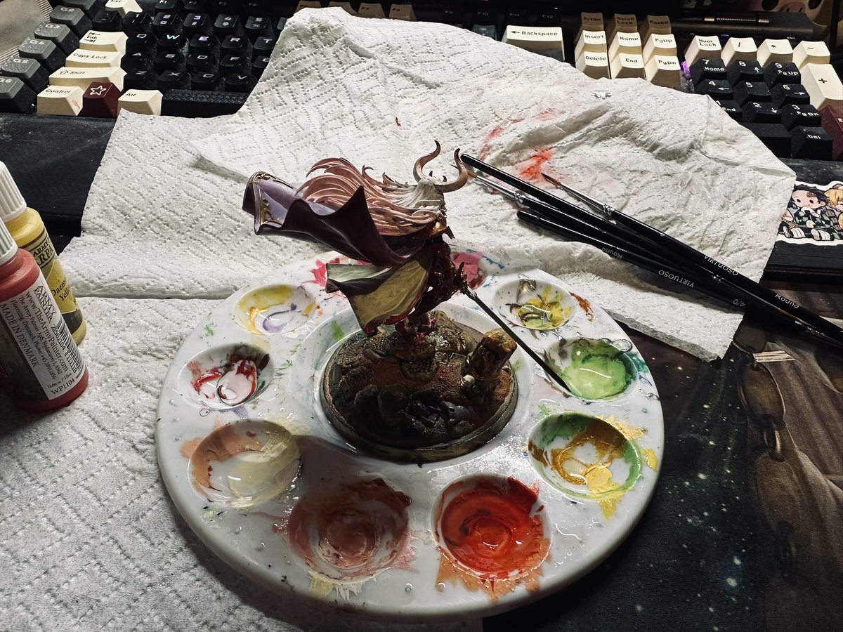 zzbajie's tweet photo. Prince of Slaanesh #sigvald #slaanesh #warhammer #miniaturepainting https://t.co/cegZjVdkoO